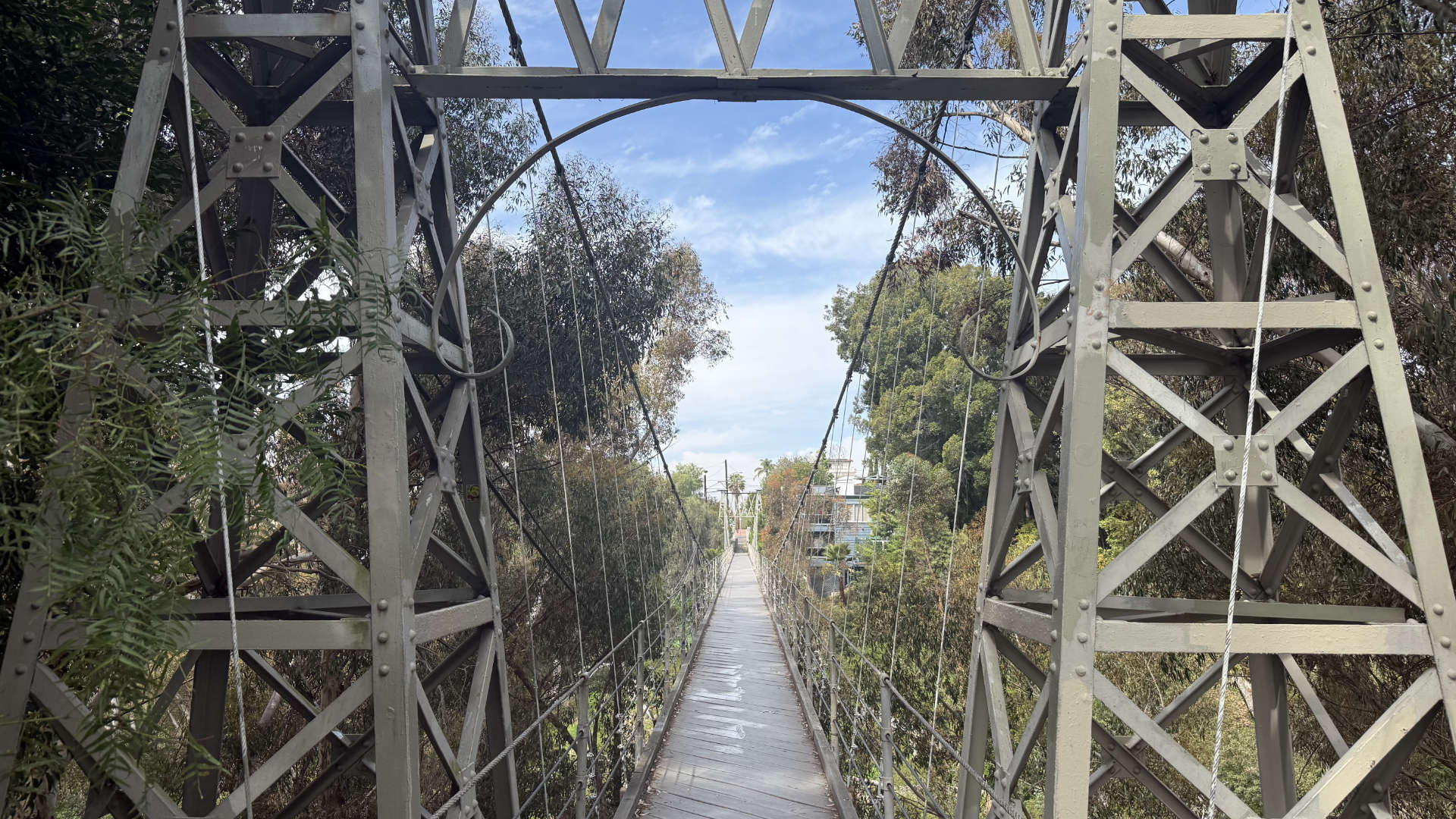 View of the Spruce Street Suspension Bridge towards the west